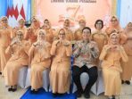 Perempuan Indonesia: Manfaatkan Teknologi untuk Inovasi & Belajar