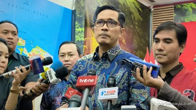 Perjalanan Karier Febri Diansyah, dari Juru Bicara KPK hingga Menjadi Pengacara Putri Candrawathi dan Febrie Adriansyah