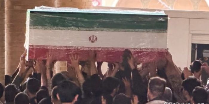 Petinggi Hizbullah dan Hamas Hadiri Pemakaman Khamenei, Bertemu Menlu Iran