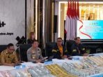 polda-metro-jaya-ungkap-fakta-penting-dugaan-korupsi-15-saksi-diperiksa-tersangk-64253 Polda Metro Jaya Ungkap Fakta Penting Dugaan Korupsi: 15 Saksi Diperiksa, Tersangka Segera Diumumkan