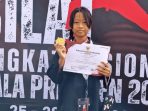 siswi-mi-indramayu-ini-berhasil-raih-juara-i-tanding-usia-dini-kejuaraan-pencak-47554 Siswi MI Indramayu Ini Berhasil Raih Juara I Tanding usia Dini Kejuaraan Pencak Silat CNN Indonesia