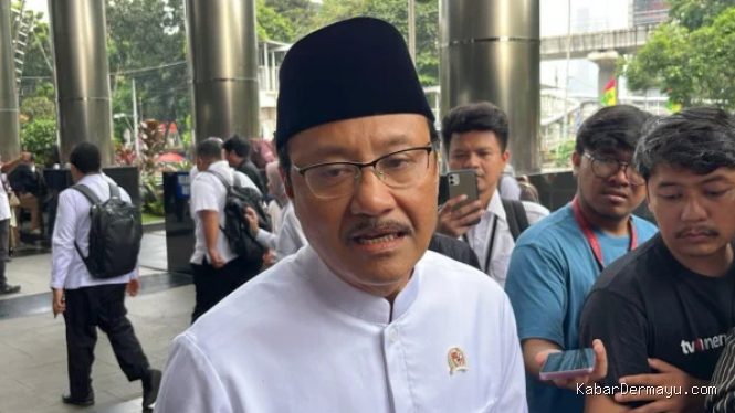 1,4 Juta Bansos Ditangguhkan Mensos: Terindikasi Judi Online