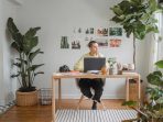 Photo by George Milton via Pexels - 7 Ide Desain Ruang Kerja di Rumah agar Lebih Produktif dan Nyaman