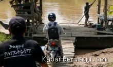Indramayu Tak Bisa Bicara, Tak Berarti Tak Berdaya: 20 Tahun Kisah Warga Indramayu Menarik Perahu di Sungai Cimanuk 10 Agustus 2026, 17:43 WIB
