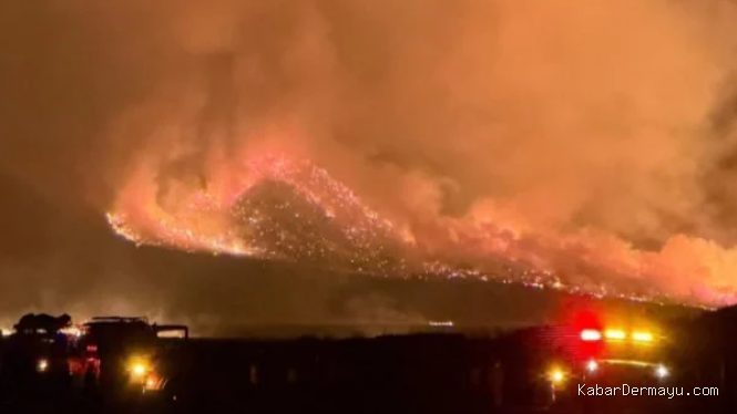 Kebakaran Meluas, Seluruh Akses Masuk Gunung Bromo Ditutup Total