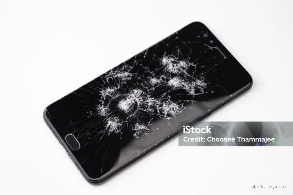 Photo by istockphoto.com - Penyebab Layar Ponsel Bergerak Sendiri dan Cara Mengatasinya