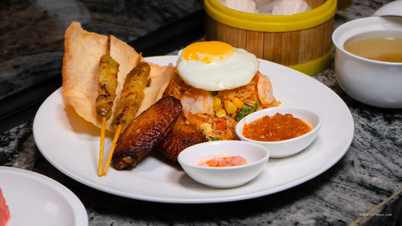 Photo by Change C.C via Pexels - Resep Nasi Goreng Sederhana yang Praktis dan Lezat di Rumah
