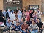 Reuni Akbar 42 Tahun: Alumni SMP Muhammadiyah Haurgeulis 84 Pecah di Cafe Djauhari