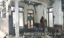 Rumah Warga Indramayu Ludes Terbakar Saat Ngobeng, Kerugian Rp 100 Juta