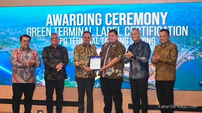 Terminal LPG Tanjung Sekong Pertamina Raih Sertifikasi Terminal Hijau Pertama di Dunia