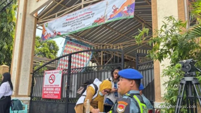 Belajar dari Kasus SMAN 72, Densus 88 Dukung Kemenag Batasi HP Siswa