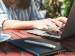 Photo by istockphoto.com - Cara Efektif Mengatasi Kantuk Saat Bekerja di Siang Hari