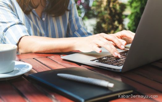 Photo by istockphoto.com - Cara Efektif Mengatasi Kantuk Saat Bekerja di Siang Hari