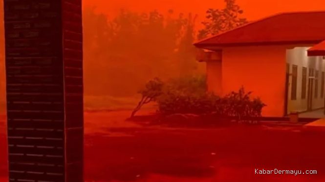 Karhutla Kalimantan Tengah: Langit Merah Pekat Ancam Kualitas Udara