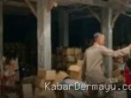 operasi-miras-di-indramayu-1500-botol-disita-lucky-hakim-beraksi-93714 Operasi Miras di Indramayu: 1.500 Botol Disita, Lucky Hakim Beraksi
