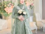 Photo by pinterest.com - Panduan Memilih Outfit Pernikahan yang Elegan dan Nyaman