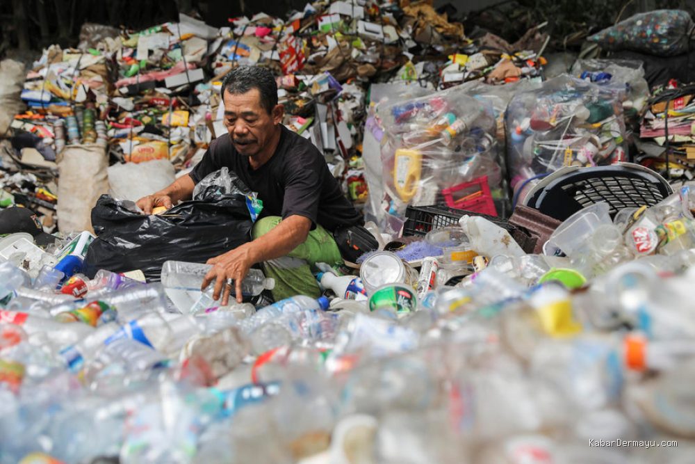 Photo by wwf.id - Panduan Praktis Mengurangi Penggunaan Plastik Setiap Hari