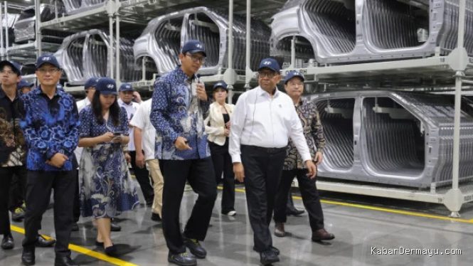 Pemerintah Ingatkan Risiko Kerja Luar Negeri Gaji Tinggi, Simak Analisisnya