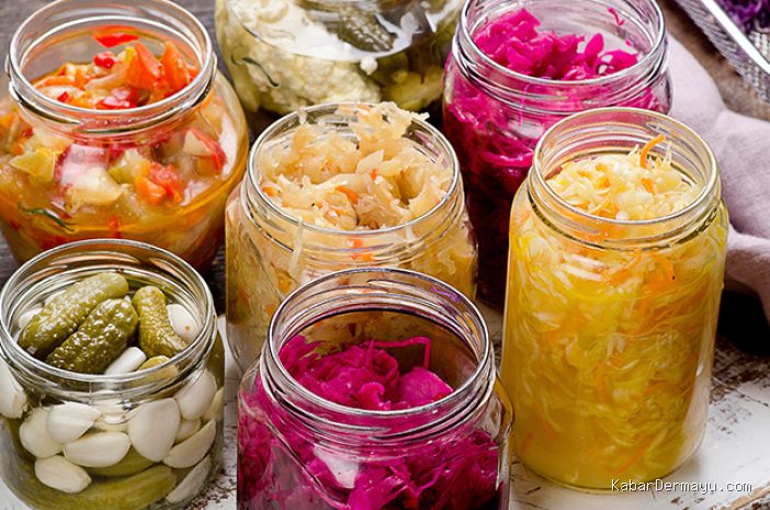 Photo by halodoc.com - Resep Makanan Fermentasi Rumahan untuk Kesehatan Pencernaan