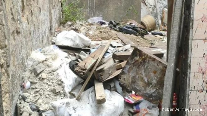 Tragedi Kemanusiaan: Sepasang Kekasih Tega Kubur Bayi di Rumah Roboh
