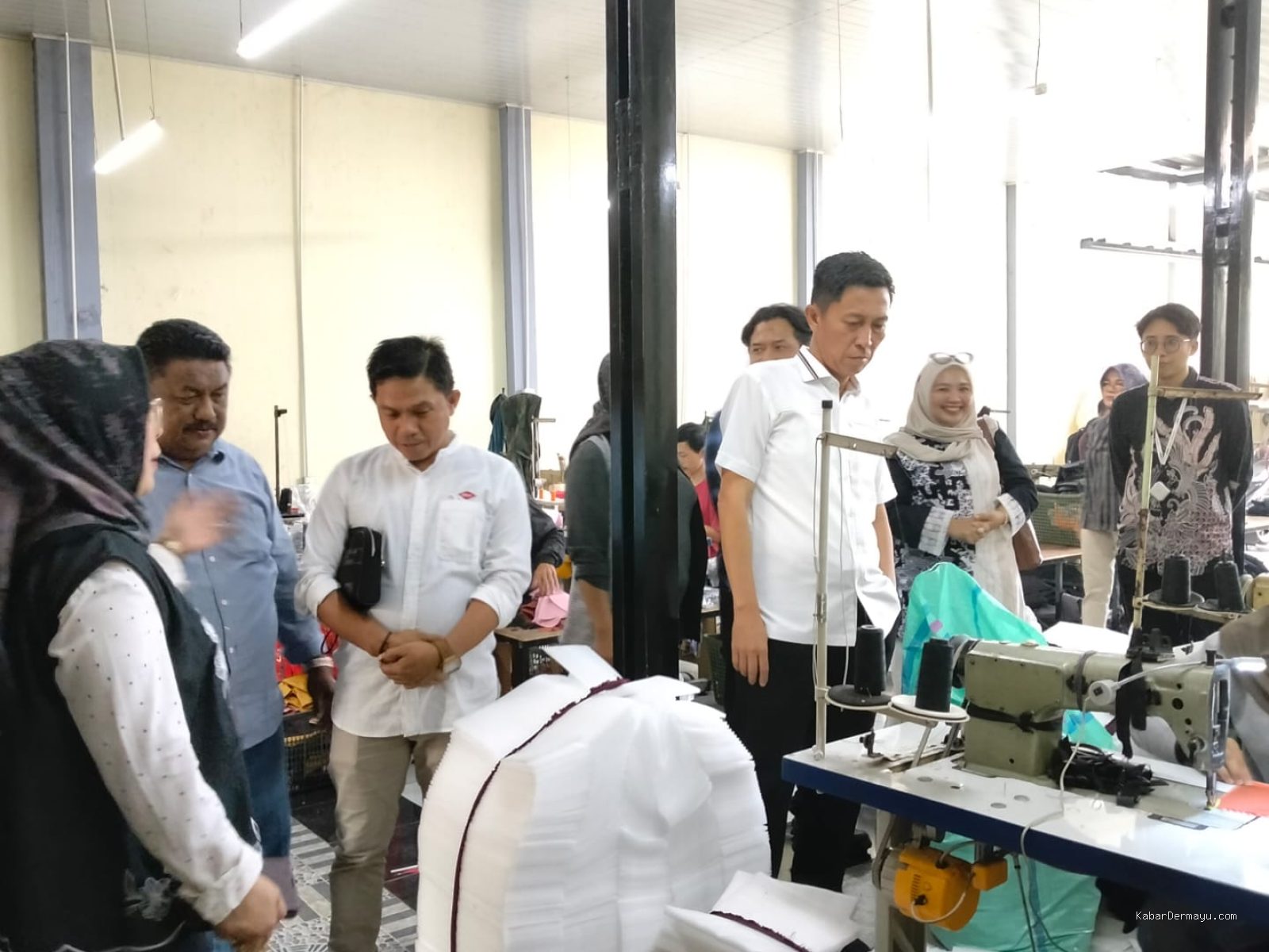 Cara Melamar Lowongan Kerja Operator Pabrik Lewat BKK Sekolah SMK